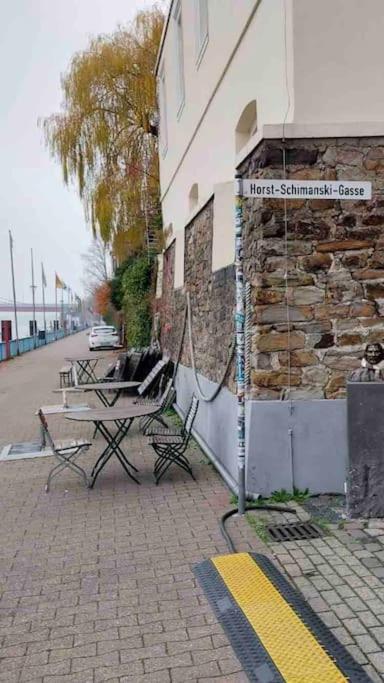 Toll Apartment Am Rhein Netflix Internet 1000 Mbits, Free Parking Дуйсбург Экстерьер фото